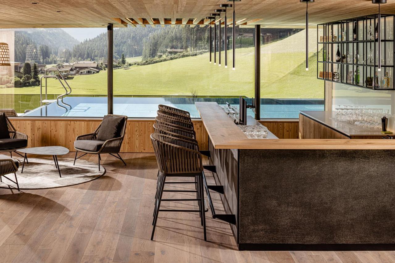 Alpine Luxury Spa Resort Schwarzenstein Lutago Buitenkant foto