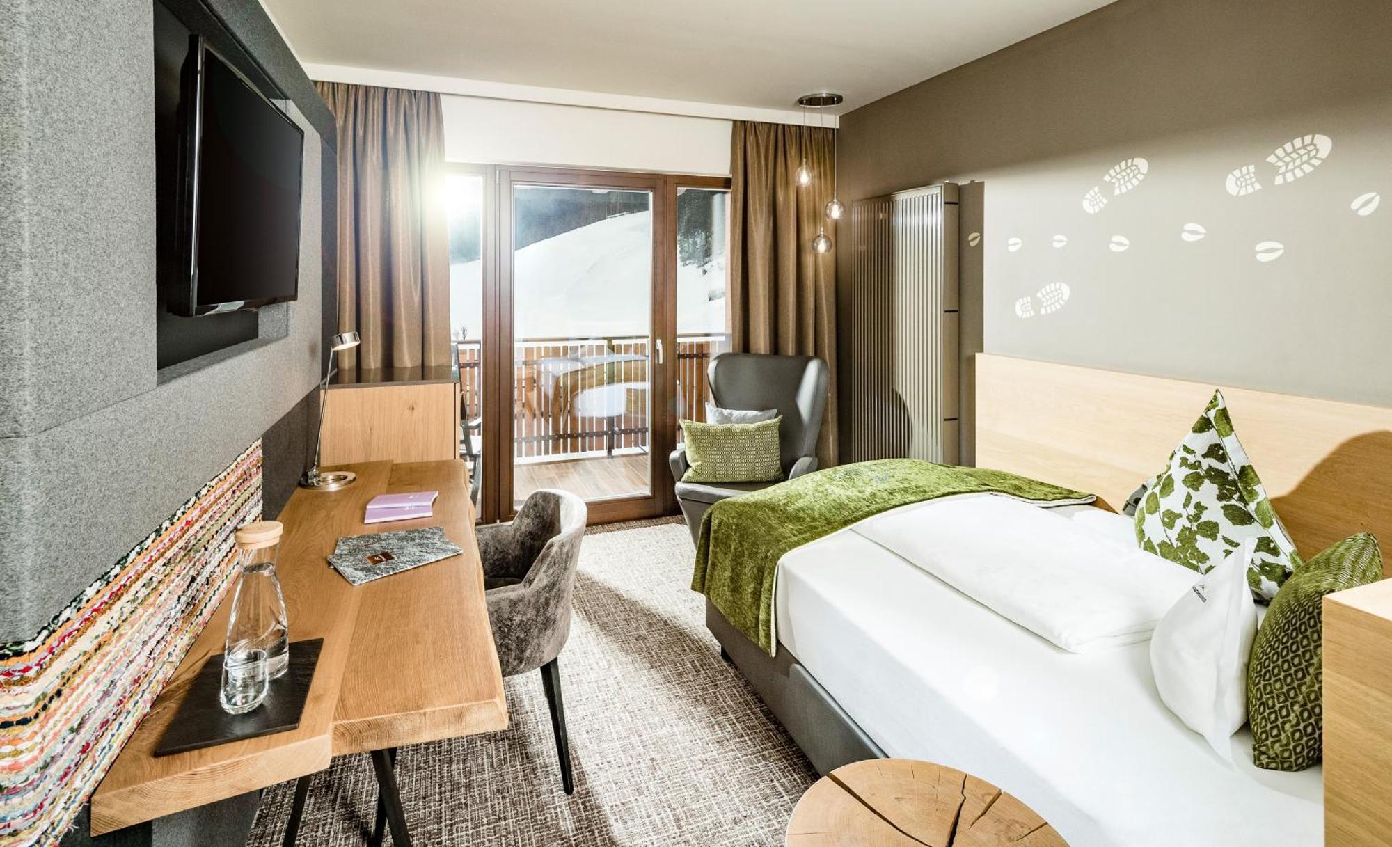 Alpine Luxury Spa Resort Schwarzenstein Lutago Buitenkant foto