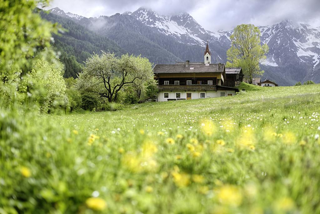 Alpine Luxury Spa Resort Schwarzenstein Lutago Buitenkant foto