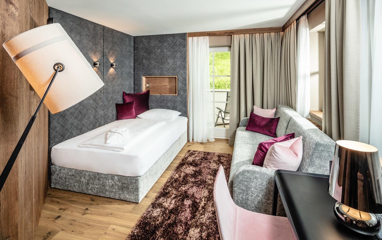Alpine Luxury Spa Resort Schwarzenstein Lutago Buitenkant foto